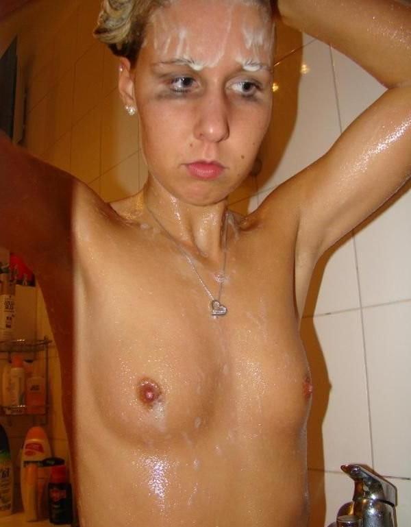 15P Nude shower collection
