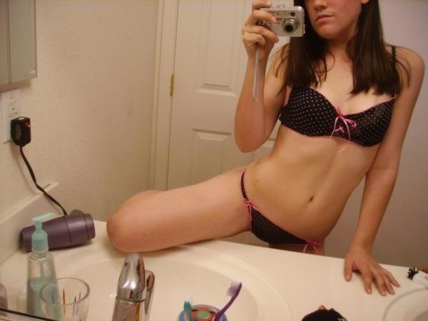 18P Chicks at the beach