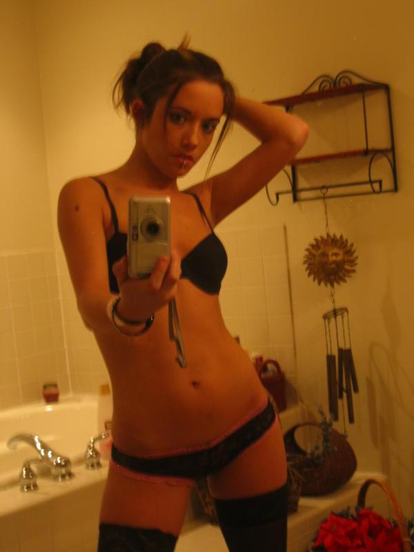 15P Super sexy selfpics