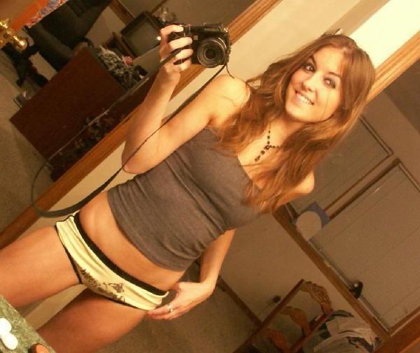 15P Super sexy selfpics