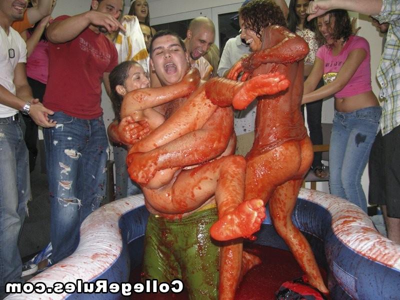 16P Mud wrestling coeds get naked at a college party