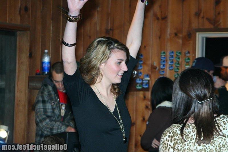 16P Drunk college blonde slut fucking in public at party