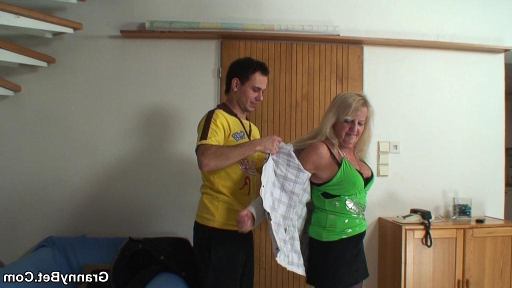 16P His granny seduction goes very well and he gets laid in his apar