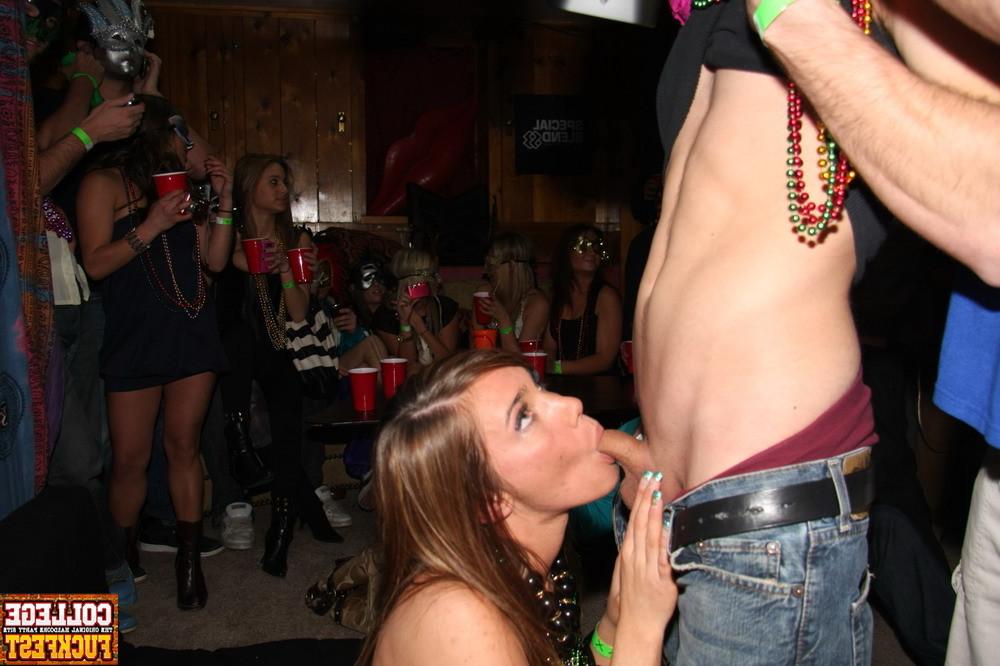 20P Drunk horny college girl gets fucked at the Mardi Gras Party