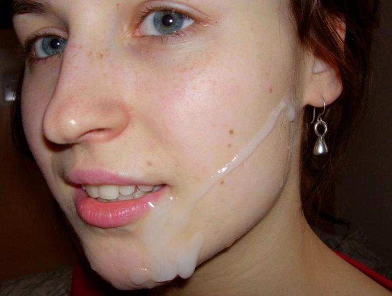 12P Amazing girlfriends giving blowjob