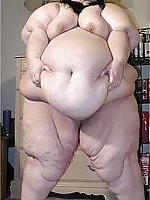 16P Fat woman is always beautiful.