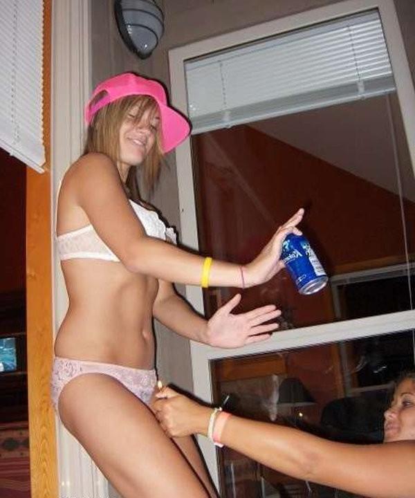 15P Drunk College Party Girls Flashing Perky Tits And Tight Pussies