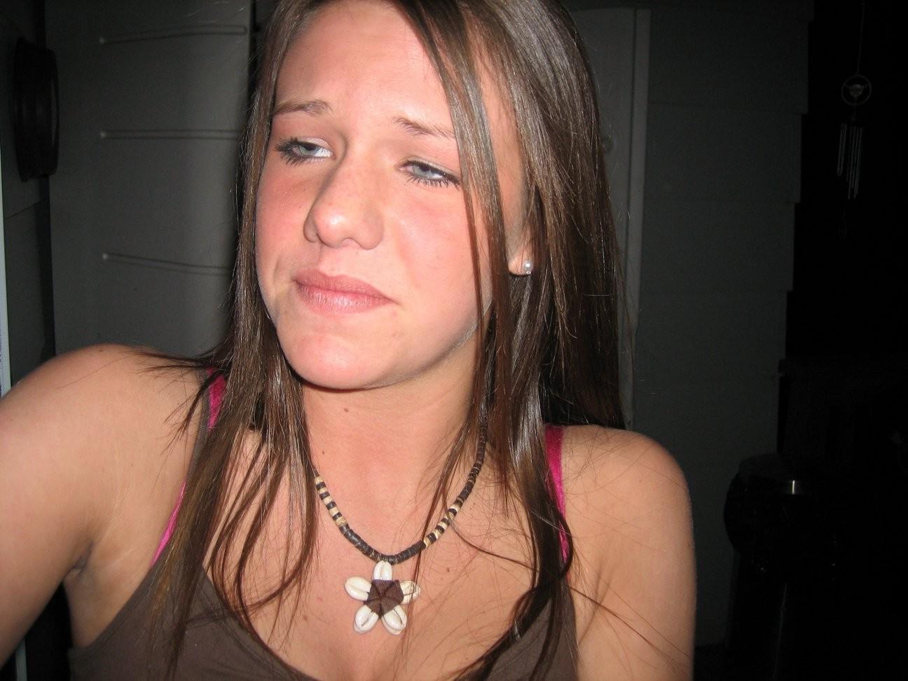 15P Wasted College Girls Drunk and Flashing in Public