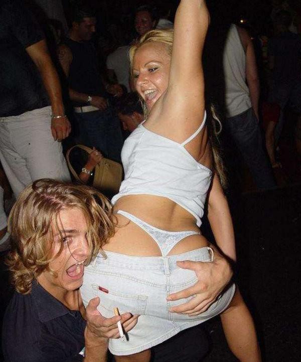15P Drunk College Girls Trashed Flashing Perky Teen Tits