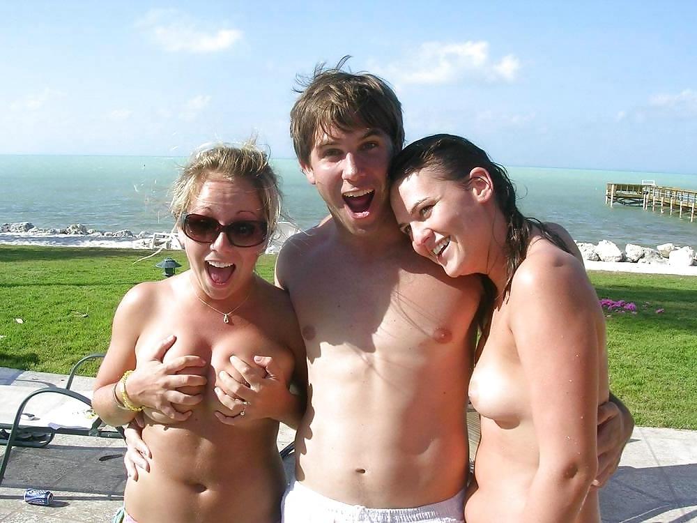25P Nudist Beach Fun