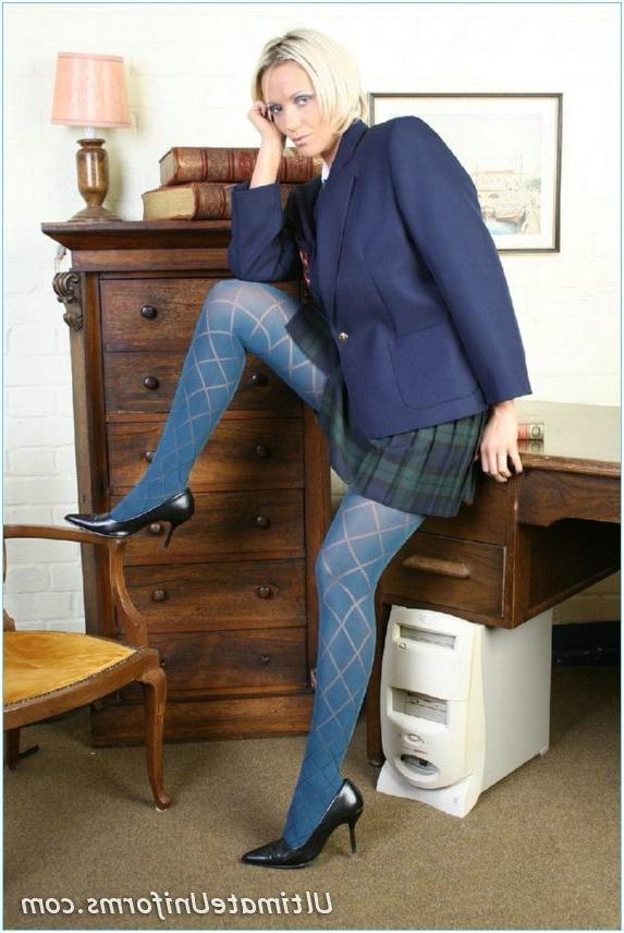 15P Heeled blonde schoolgirl stripping down pantyhose