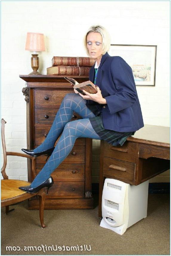 15P Heeled blonde schoolgirl stripping down pantyhose