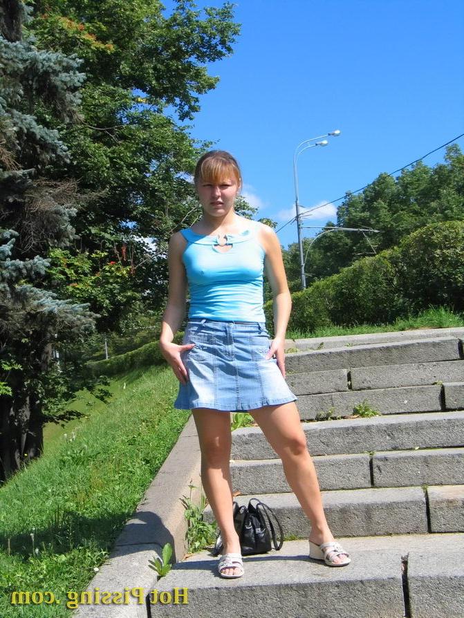 15P Cute girl squats and pulls down her panties to pee on the stony stairs