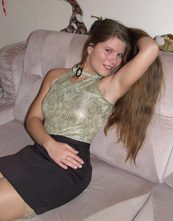 15P Hot nylon stockings amateur brunet