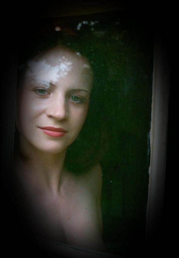 20P Cute lonely gal naked by the window