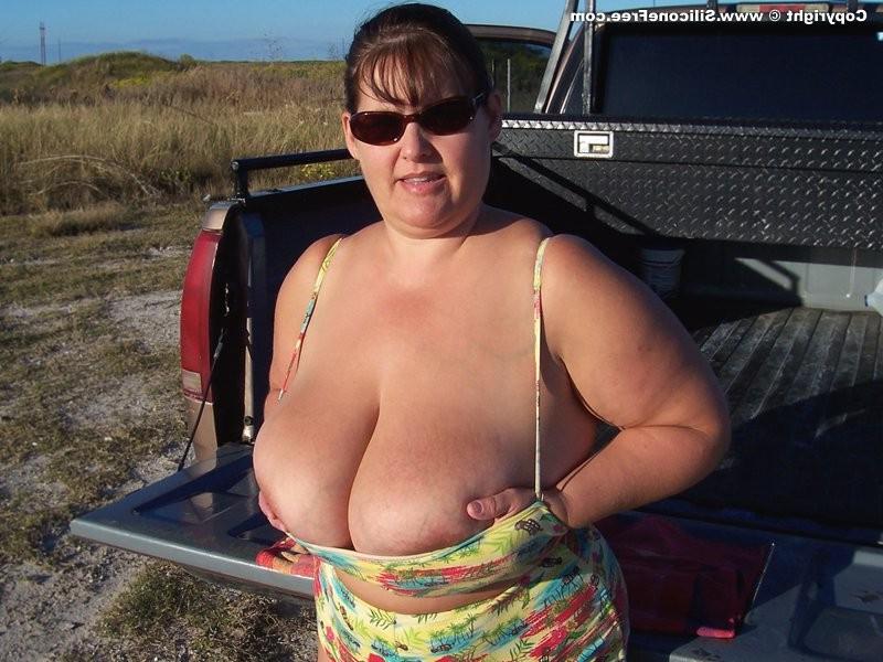12P Stacked girl next door exposing giant naturals