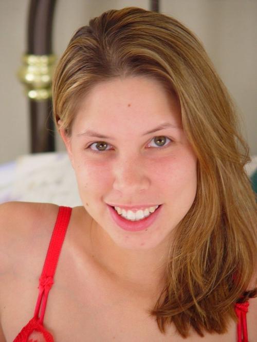 18P Cutie plays with her hairy pussy