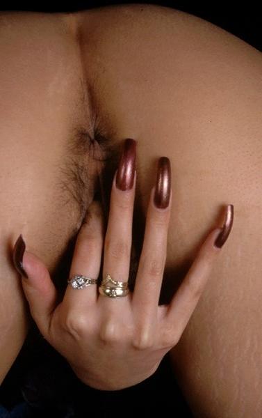20P Asian babe with dense hairy pussy