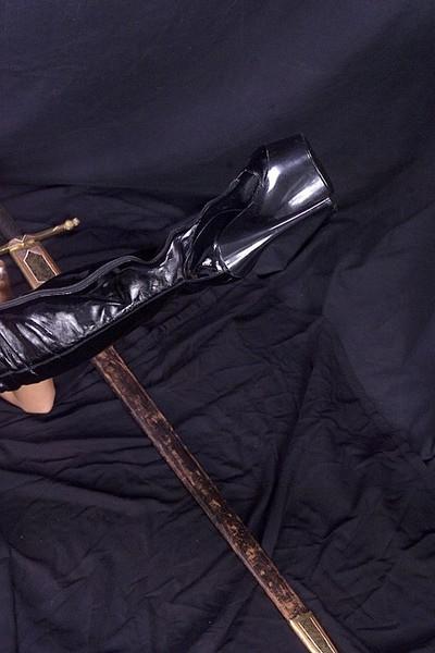 20P Foot in leather