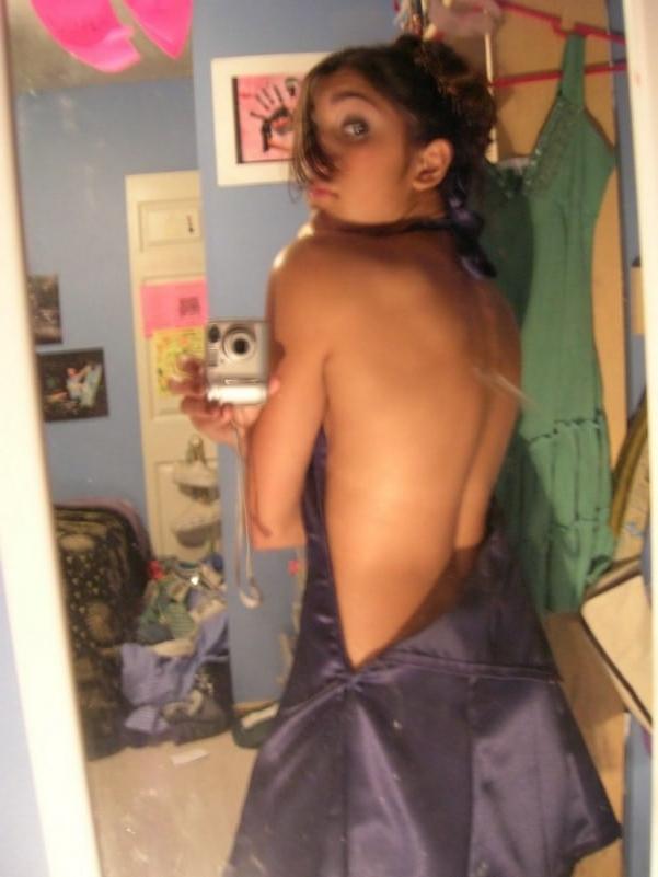 15P Many hottest amateur teens and babes posing on camera