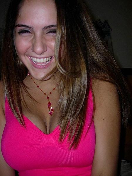 15P Gorgeous horny sweet amateur girls posing on camera naked
