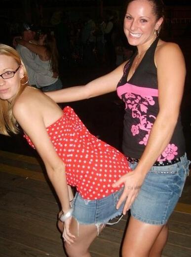 15P Very happy amateur teens with perfect bodies strip