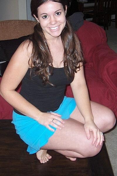 15P Many hottest amateur teens and babes posing on camera