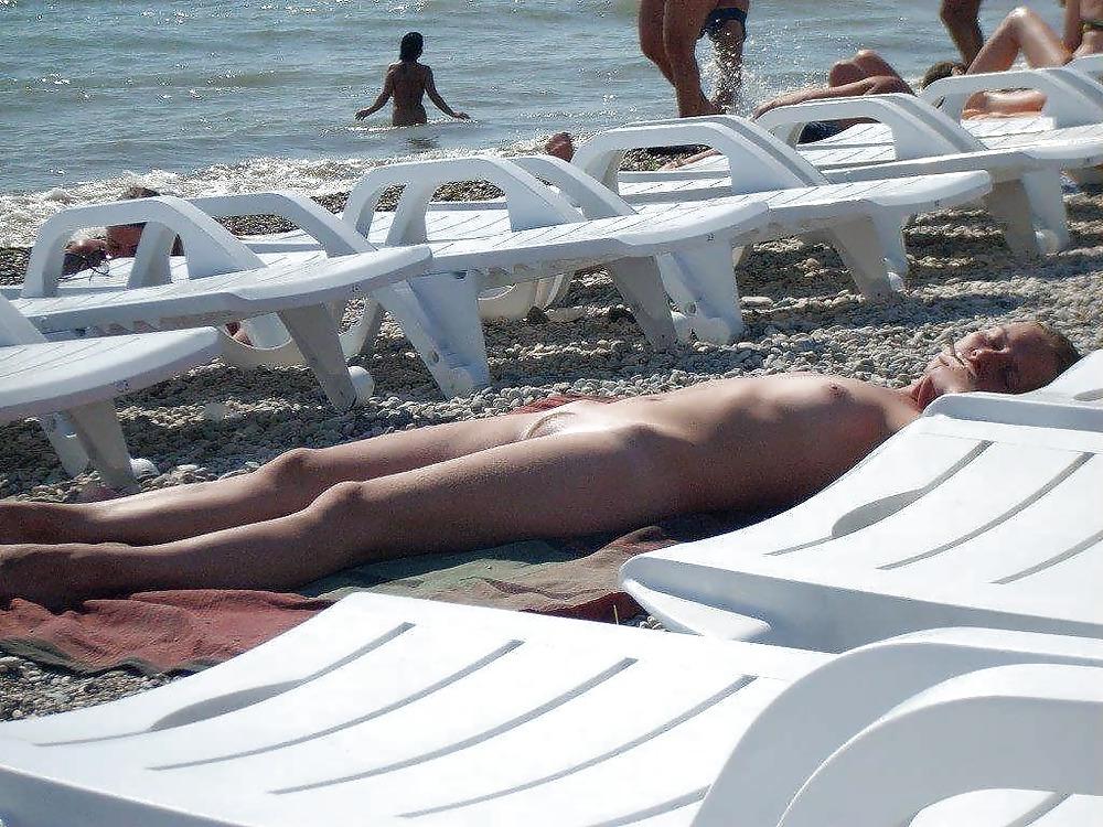 25P Nude Beach Teens