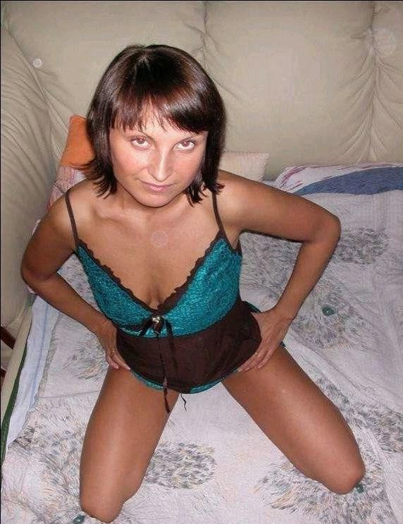15P Hot and sexy fotos of different beautiful amateur teens