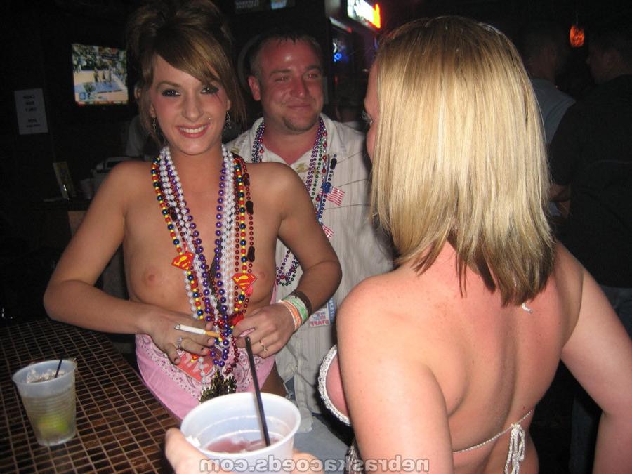16P Party girls get drunk and flash their boobs