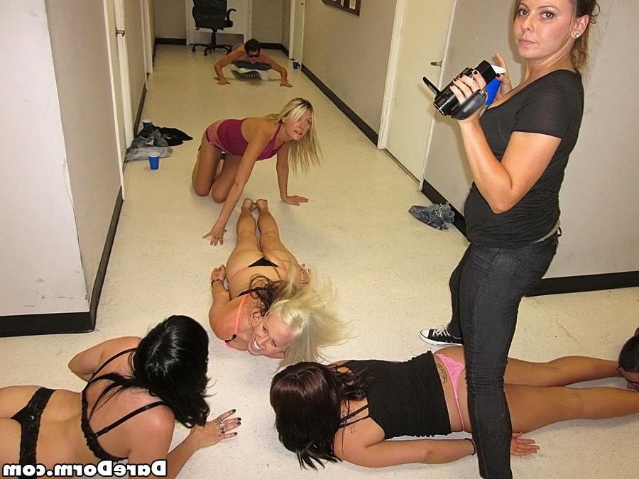 15P Drunk college teen freshmen girlfriends planking and partying