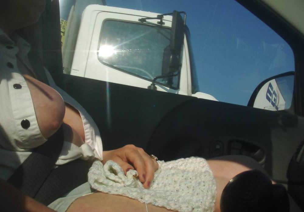 12P Flashing truckers 1