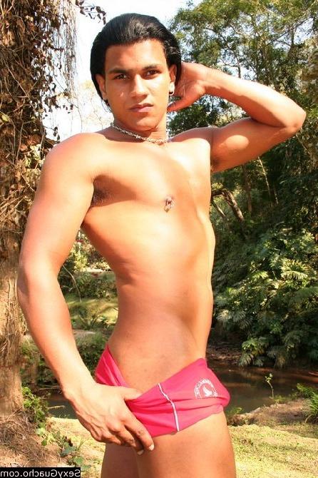 12P Tattooed and tanned Latino dude naked and looking really super fine