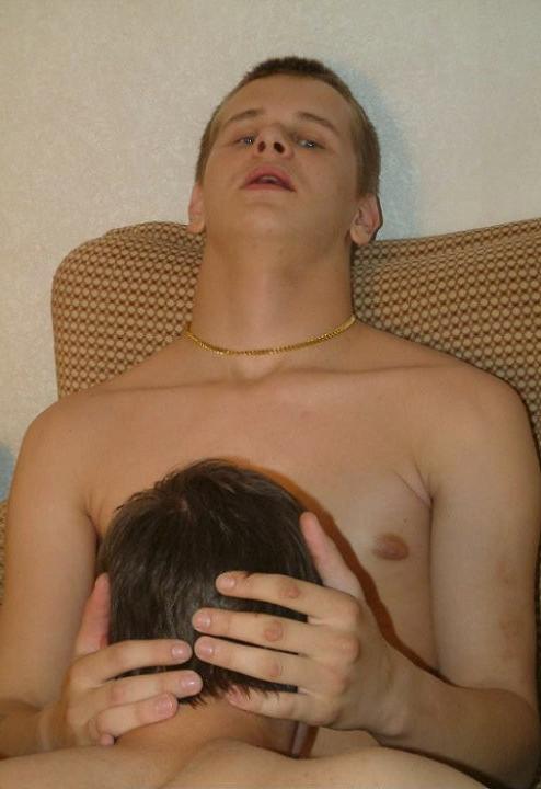 17P College twink seducing his closest buddy into oral