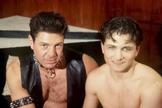 20P Mature and younger leather hunks fucking and cumming passion