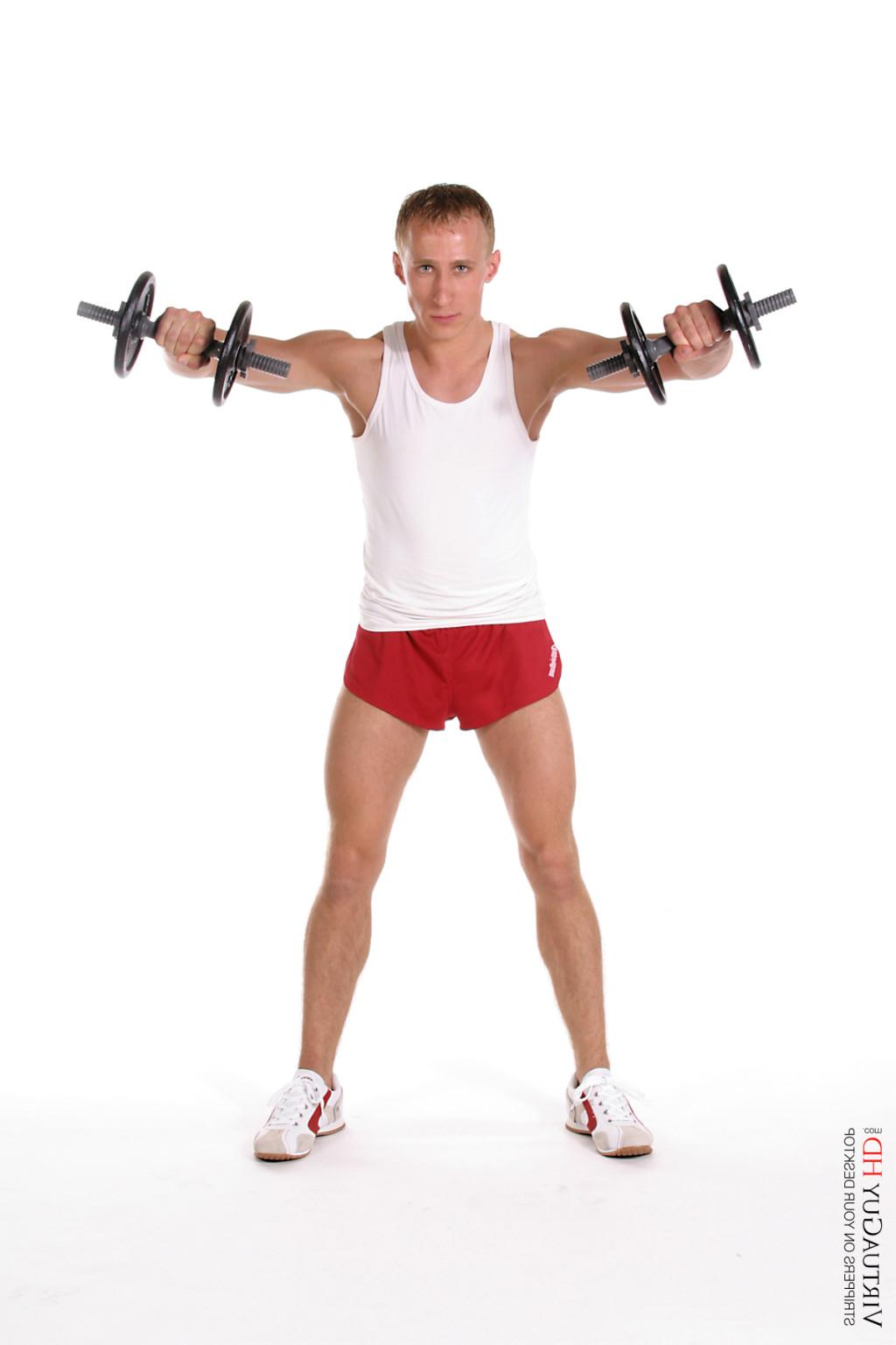 15P Muscular blond guy does a workout absolutely naked
