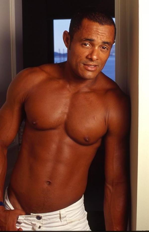 4P Sexy naked latino mature stud
