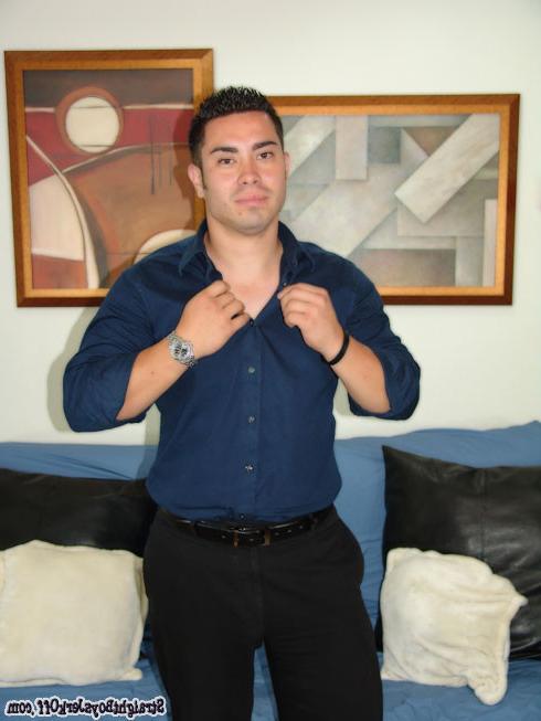 16P spicy latino student masturbation act