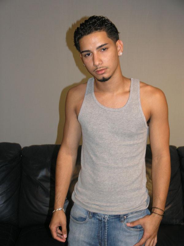 15P Latino twink babe sucks off two hard cocks