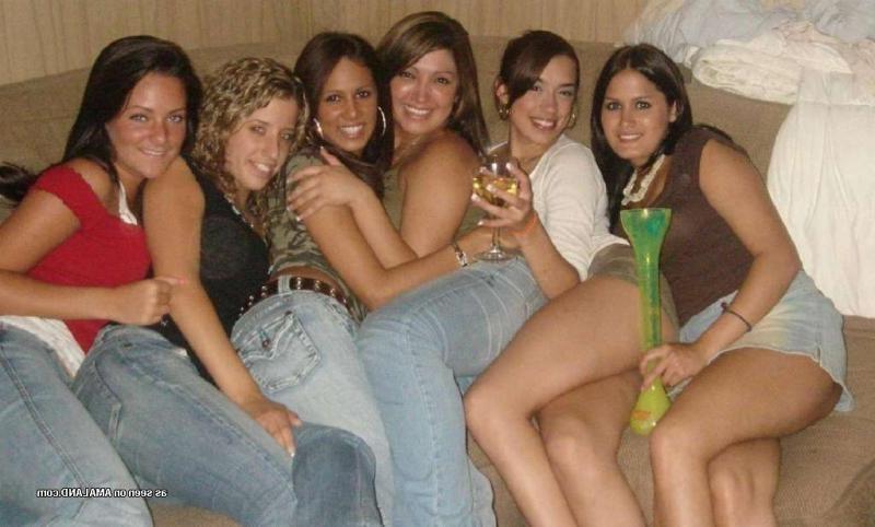 14P Selection of wild Latina babes posing sexy for the cam