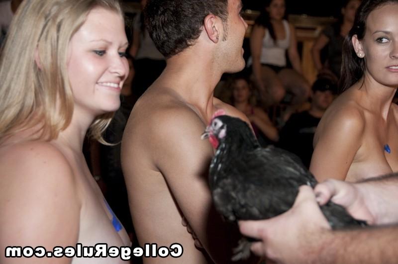 15P Drunk college teen is getting fucked in different positions