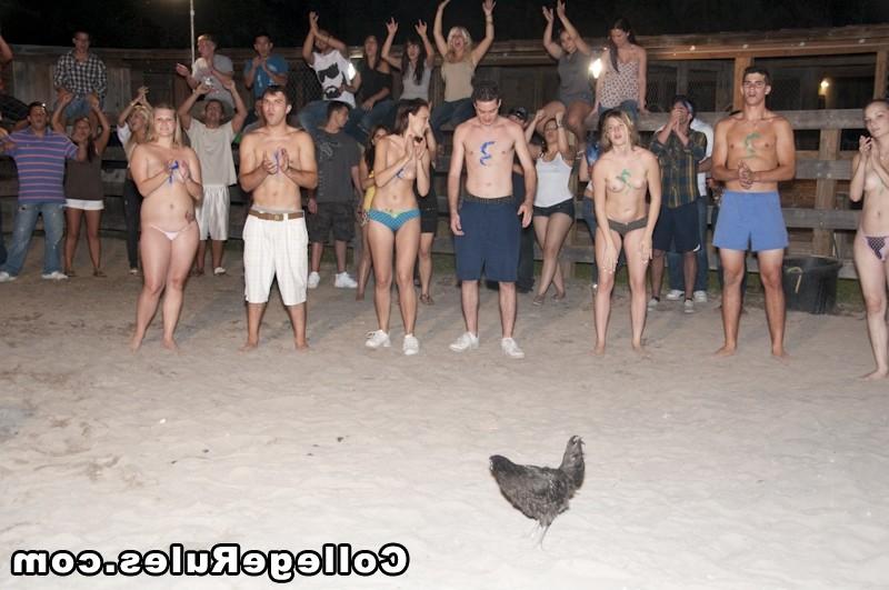 15P Hot college girls