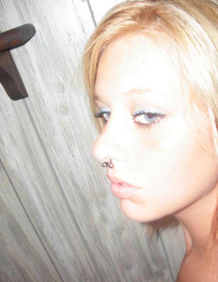 15P Sexy blonde teen