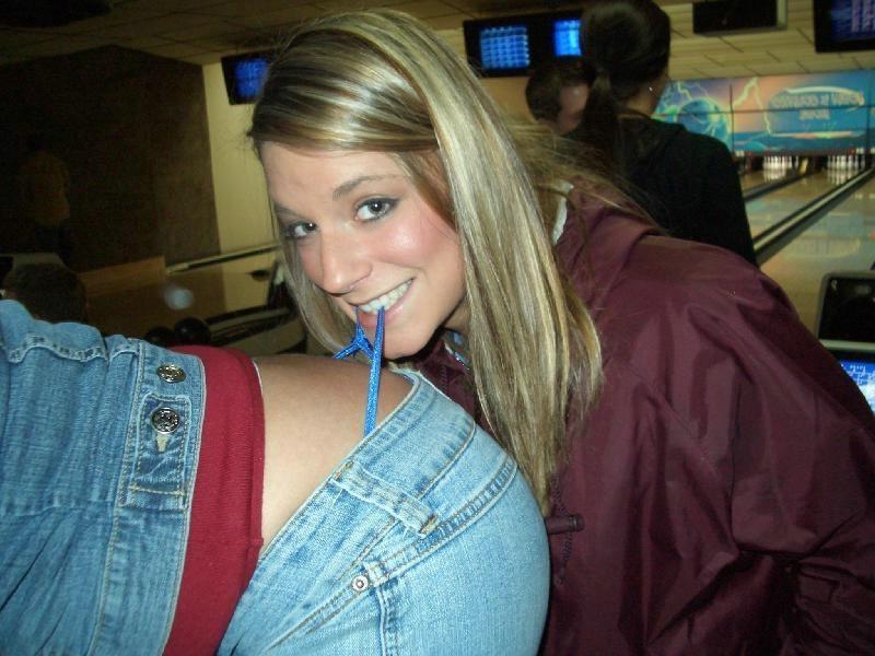 12P Naughty Girlfriends Party And Flash Hot Flesh