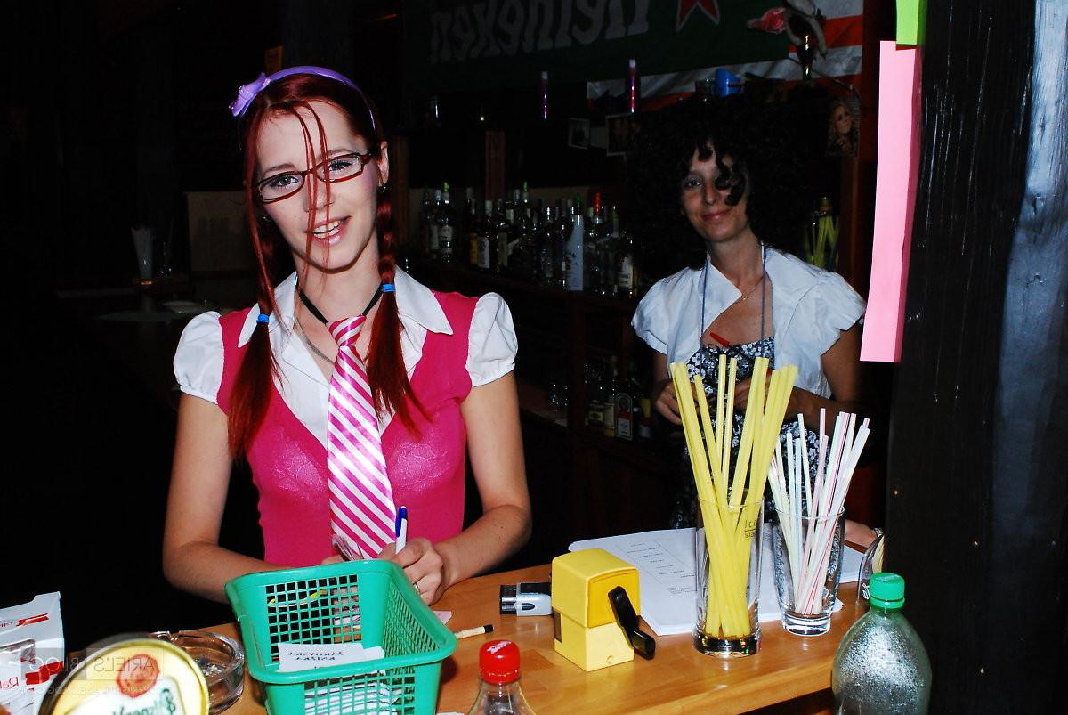 16P Redhead schoolgirl stripper