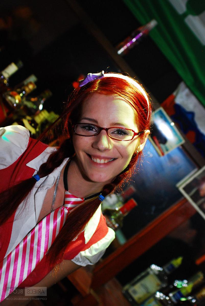 16P Redhead schoolgirl stripper