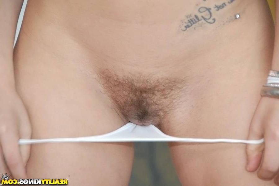 15P Gorgeous milf lady fucked by her fitness trainer