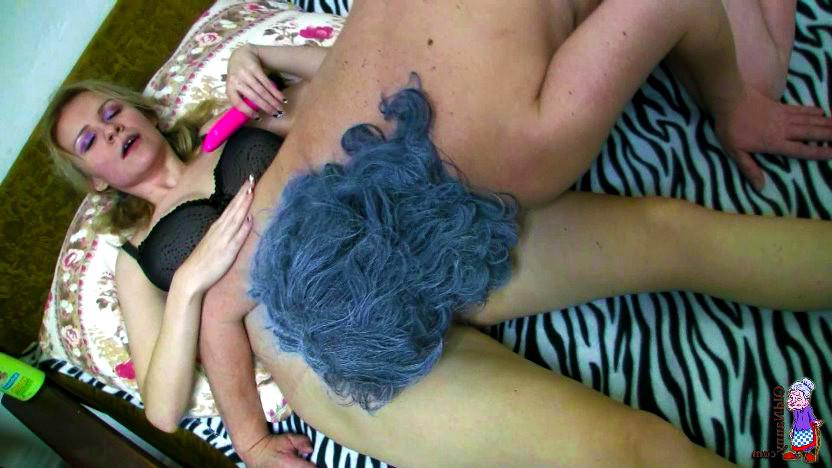 10P Hot old lesbiens with wife