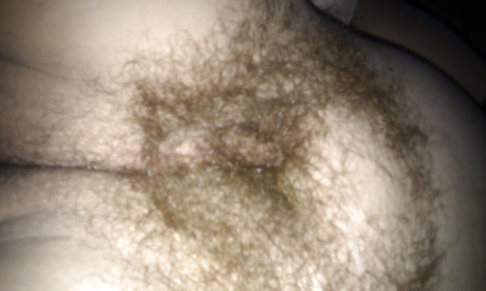 25P Ex hairy pussy 