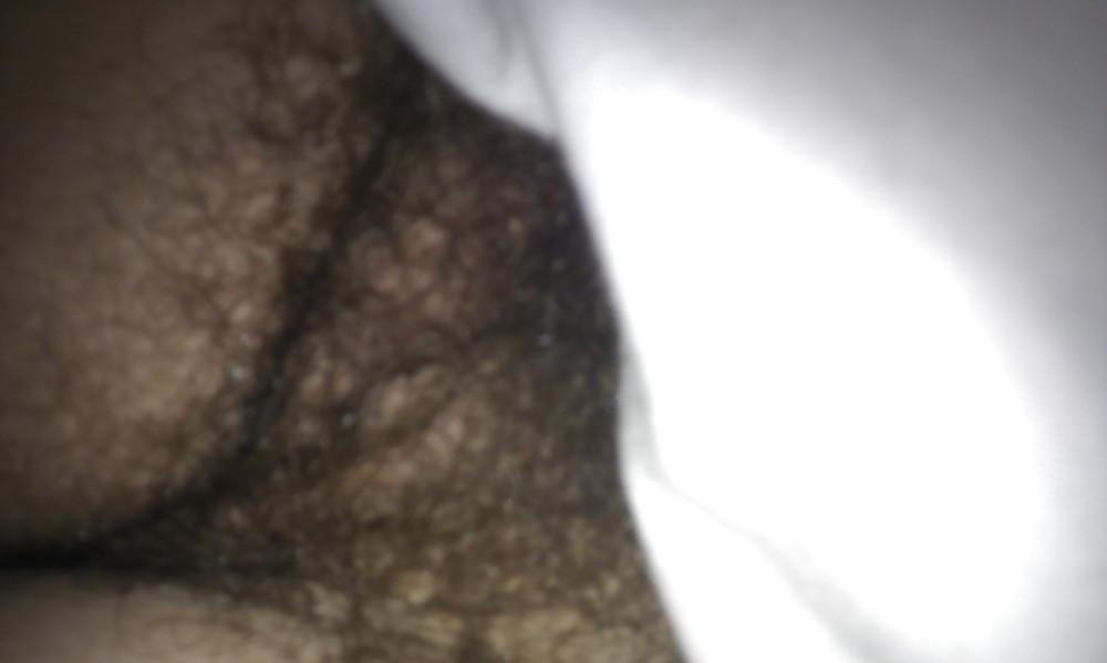 25P Ex hairy pussy 